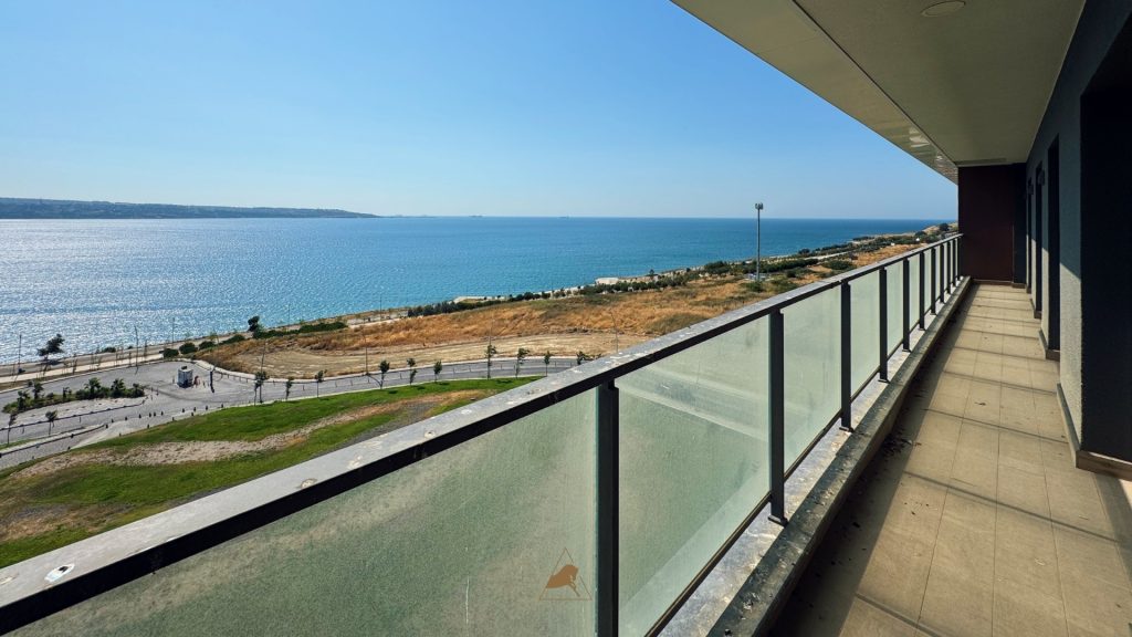 3+1 Apartment with Full Sea View in Büyükçekmece