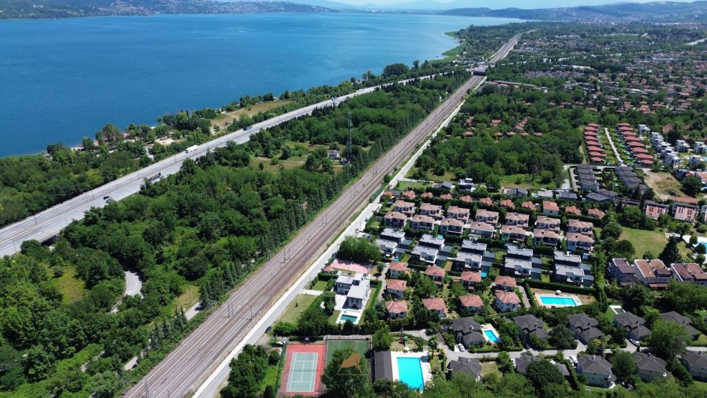 Luxury Detached Mansion in Kırkpınar, Sapanca