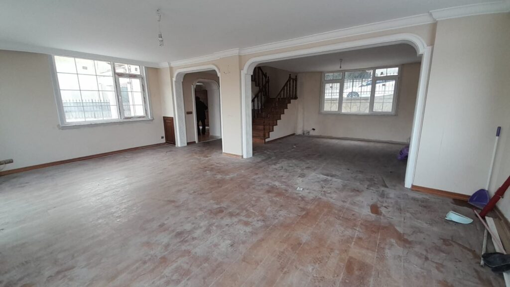 Detached Villa for sale in Kilyos Sarıyer